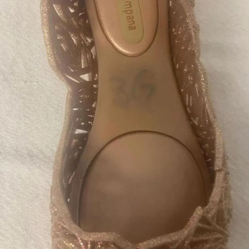 Melissa + campana. Size 5 big girls
